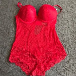 Red adjustable lingerie